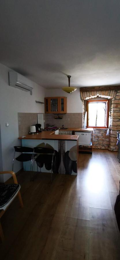 Eti And Mia Holiday Apartments Muntić Εξωτερικό φωτογραφία