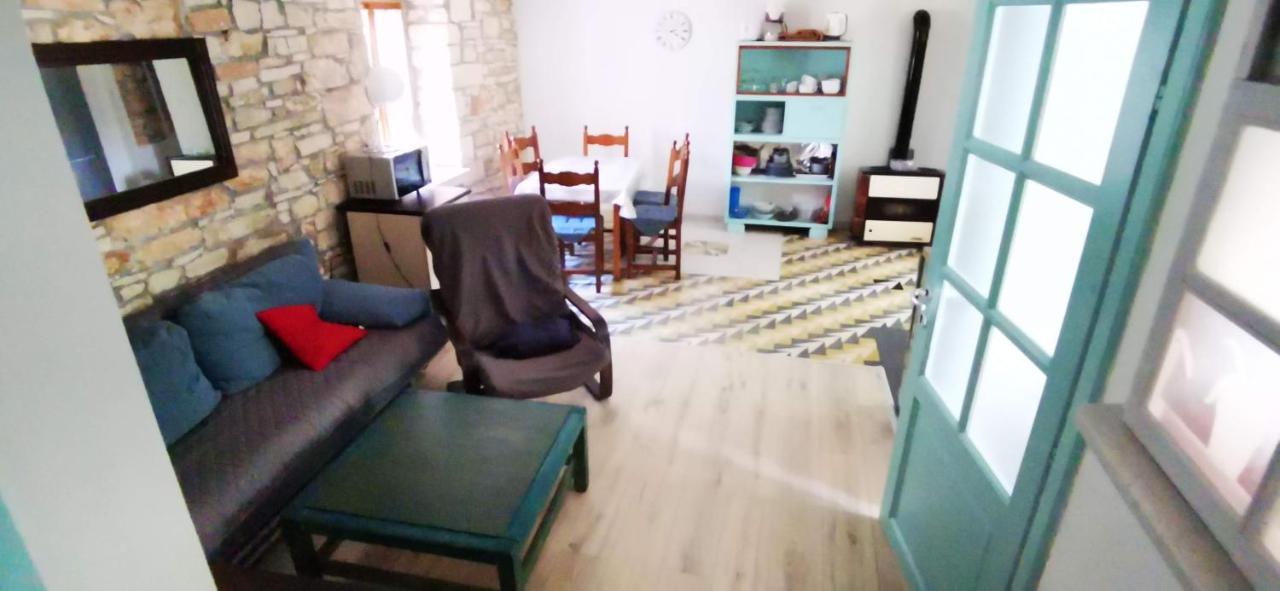 Eti And Mia Holiday Apartments Muntić Εξωτερικό φωτογραφία