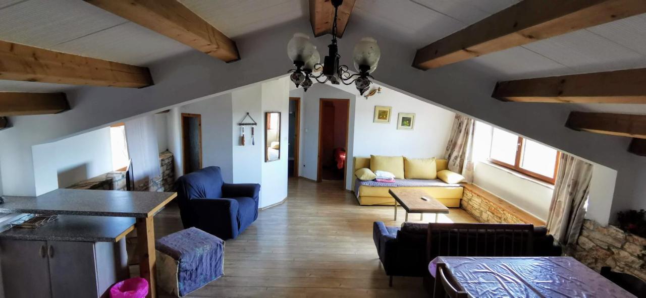 Eti And Mia Holiday Apartments Muntić Εξωτερικό φωτογραφία