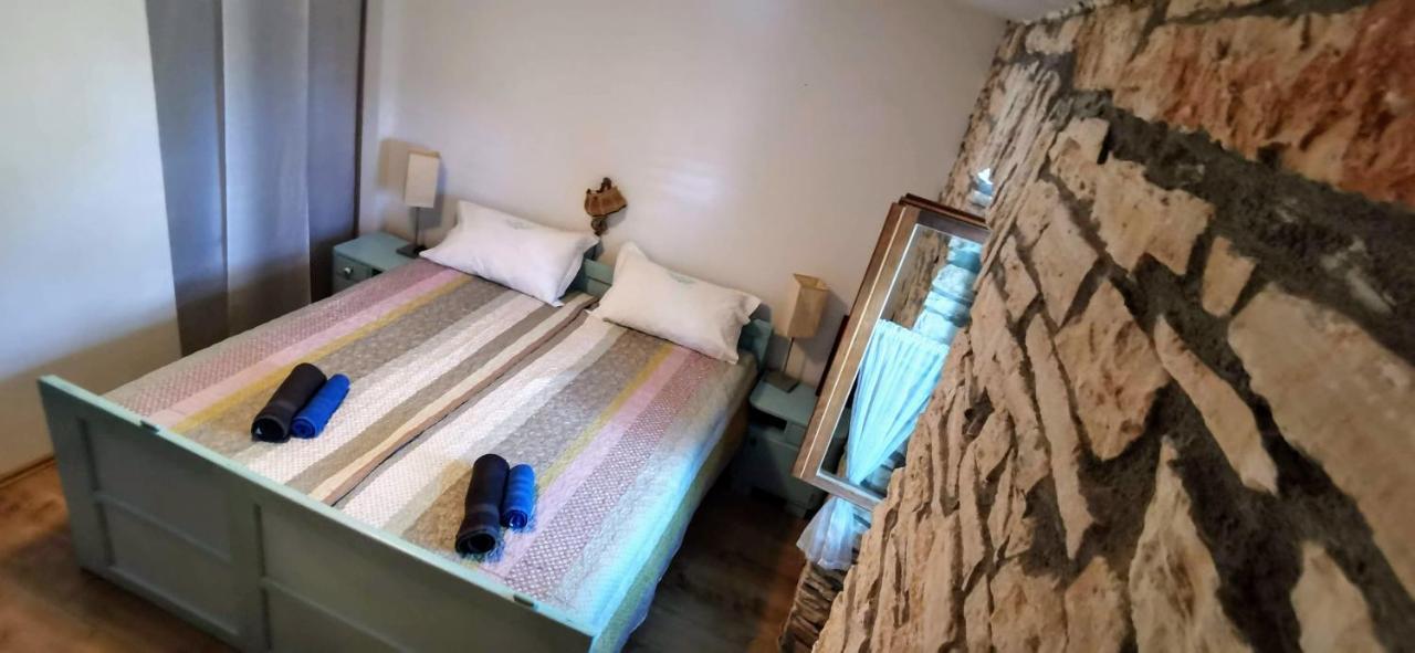 Eti And Mia Holiday Apartments Muntić Εξωτερικό φωτογραφία