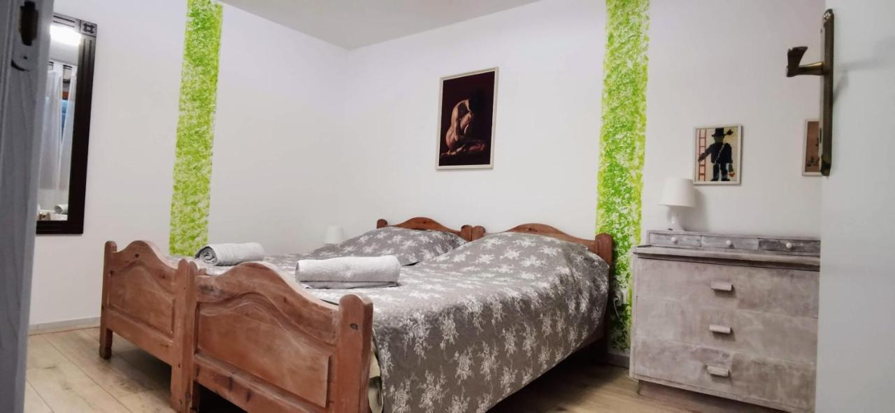 Eti And Mia Holiday Apartments Muntić Εξωτερικό φωτογραφία