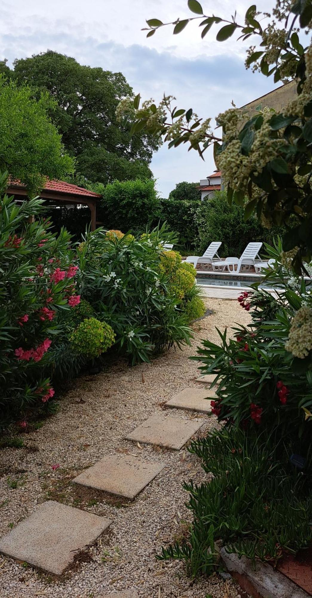Eti And Mia Holiday Apartments Muntić Εξωτερικό φωτογραφία